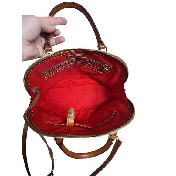 Dooney & Bourke Pebble Grain Zip Satchel Light Purple GUC - Picture 8 of 8